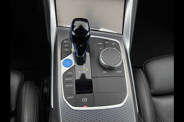 BMW i4 eDrive40 M-Sport High Executive 84 kWh (3-Fase) [SOH-97%] (INCL-BTW)  Aut *FULL-LEATHER | HEAD UP | FULL-LED | HARMAN/KARDON-AUDIO | ADAPTIVE-CRUISE |  ADAPTIVE-CRUISE | WIDESCREEN-COCKPIT | DAB+ | TOPVIEW | AMBIENT-LIGHT | CARPLAY | HEATED-SPORTSEA