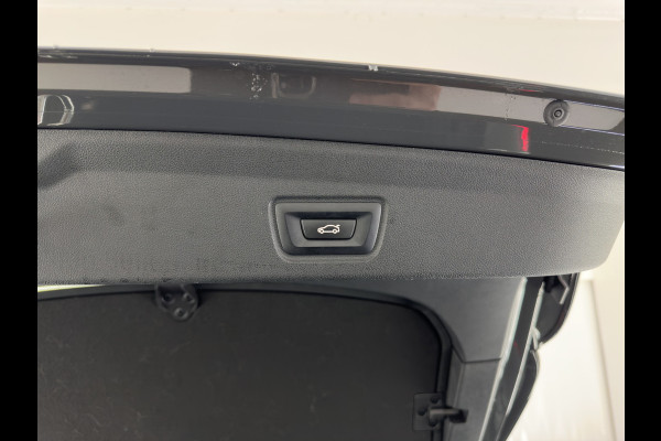 BMW i4 eDrive40 M-Sport High Executive 84 kWh (3-Fase) [SOH-97%] (INCL-BTW)  Aut *FULL-LEATHER | HEAD UP | FULL-LED | HARMAN/KARDON-AUDIO | ADAPTIVE-CRUISE |  ADAPTIVE-CRUISE | WIDESCREEN-COCKPIT | DAB+ | TOPVIEW | AMBIENT-LIGHT | CARPLAY | HEATED-SPORTSEA