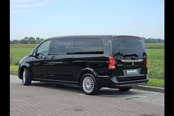 Mercedes-Benz Eqv 300 L3 90 kWh 8-Persoons Mbux + Navi Elektrische-Zijdeuren LED Bumpers-Kleur!