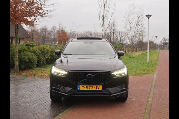 Volvo XC60 2.0 T8 Twin Engine AWD Inscription | Trekhaak | Luchtvering | Panoramadak | Black Edition |