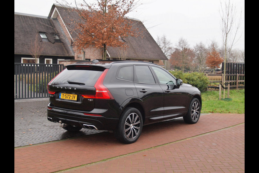 Volvo XC60 2.0 T8 Twin Engine AWD Inscription | Trekhaak | Luchtvering | Panoramadak | Black Edition |