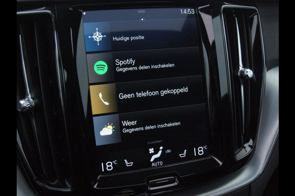 Volvo XC60 2.0 T8 Twin Engine AWD Inscription | Trekhaak | Luchtvering | Panoramadak | Black Edition |