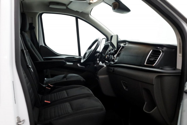 Ford Transit Custom 2.0 TDCI 130pk L2H1 Limited D.C. Airco/Navi/LED 07-2022