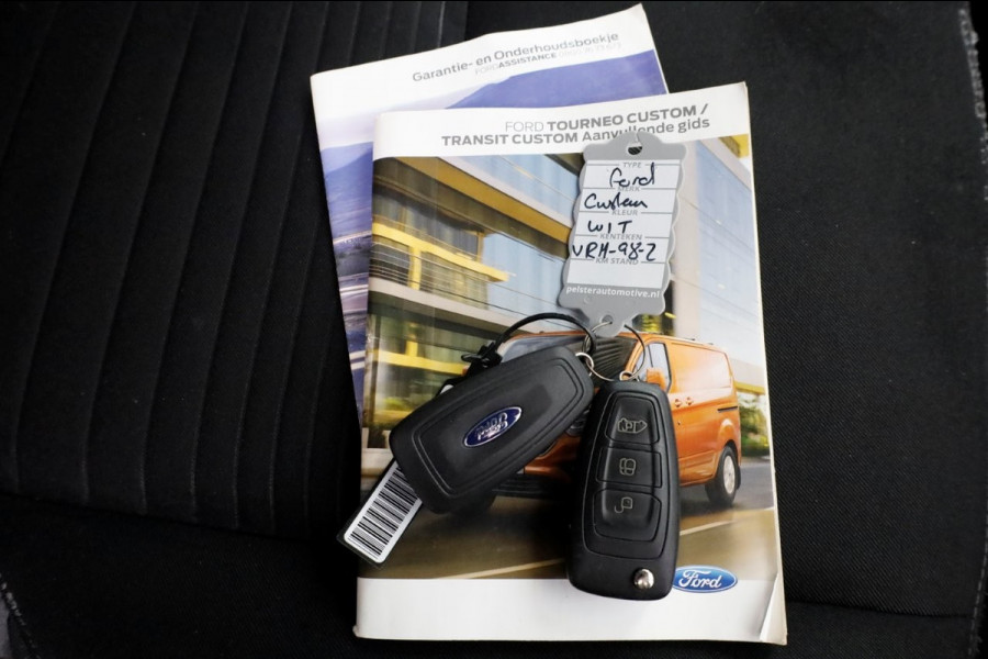 Ford Transit Custom 2.0 TDCI 130pk L2H1 Limited D.C. Airco/Navi/LED 07-2022