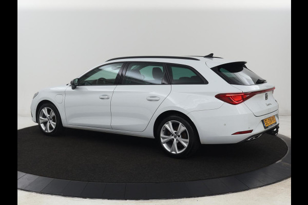 Seat Leon 1.4 TSI e-Hybrid FR | Trekhaak | Stoelverwarming | Camera | Adaptive cruise | Carplay | Navigatie | Full LED | Park Assist | Climate control | Bluetooth | PHEV | Plug In
