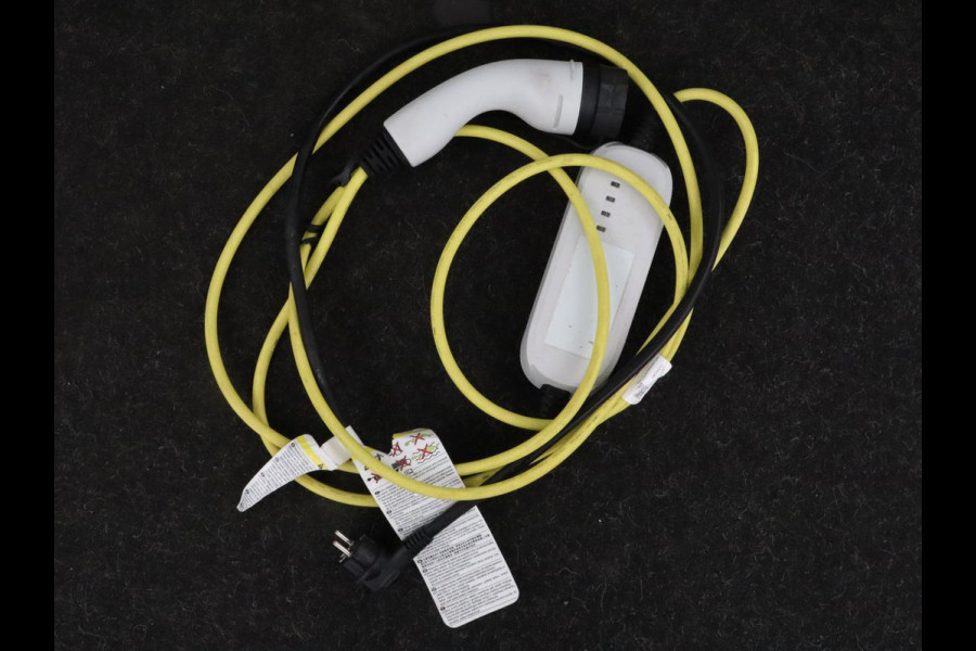 Seat Leon 1.4 TSI e-Hybrid FR | Trekhaak | Stoelverwarming | Camera | Adaptive cruise | Carplay | Navigatie | Full LED | Park Assist | Climate control | Bluetooth | PHEV | Plug In