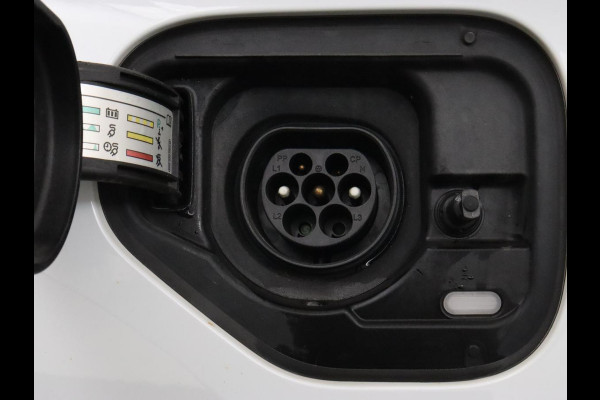 Seat Leon 1.4 TSI e-Hybrid FR | Trekhaak | Stoelverwarming | Camera | Adaptive cruise | Carplay | Navigatie | Full LED | Park Assist | Climate control | Bluetooth | PHEV | Plug In