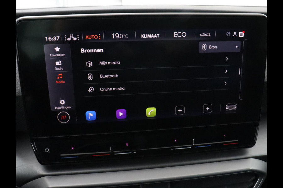 Seat Leon 1.4 TSI e-Hybrid FR | Trekhaak | Stoelverwarming | Camera | Adaptive cruise | Carplay | Navigatie | Full LED | Park Assist | Climate control | Bluetooth | PHEV | Plug In