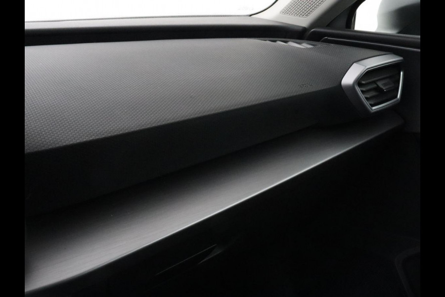 Seat Leon 1.4 TSI e-Hybrid FR | Trekhaak | Stoelverwarming | Camera | Adaptive cruise | Carplay | Navigatie | Full LED | Park Assist | Climate control | Bluetooth | PHEV | Plug In