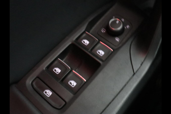 Seat Leon 1.4 TSI e-Hybrid FR | Trekhaak | Stoelverwarming | Camera | Adaptive cruise | Carplay | Navigatie | Full LED | Park Assist | Climate control | Bluetooth | PHEV | Plug In