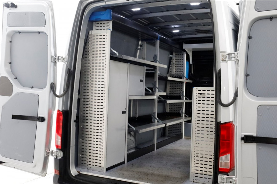 Volkswagen Crafter 35 2.0 TDI 177pk L3H3 (L2H2) Highline LED/ACC/Inrichting 06-2018