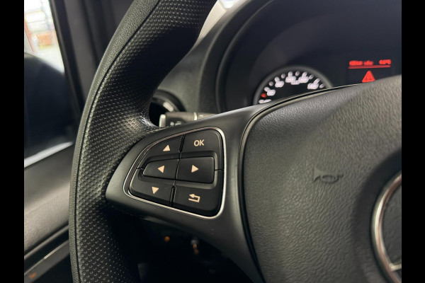 Mercedes-Benz EVITO TOURER PRO L3 XL 9-pers - 2+2+2+3 - e-Vito - Incl. Garantie