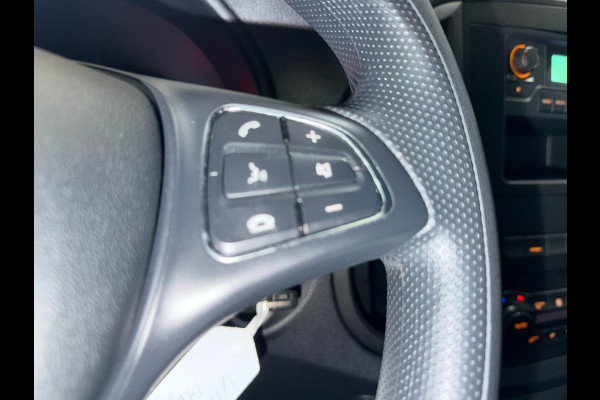 Mercedes-Benz EVITO TOURER PRO L3 XL 9-pers - 2+2+2+3 - e-Vito - Incl. Garantie