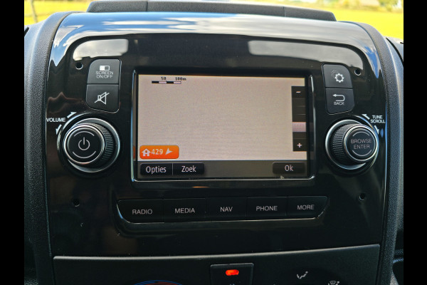 Peugeot Boxer 330 2.2 BlueHDi L2 H2 - 120 Pk - Euro 6 - Navi - ParkeerCamera - Airco - Cruise Control