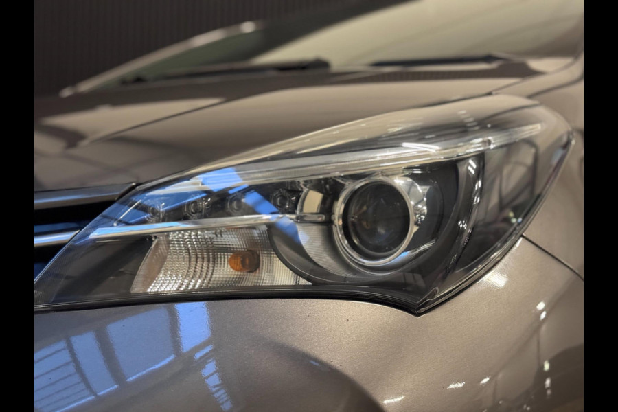 Toyota Yaris 1.3 VVT-i Dynamic AUT. | CAMERA | CLIMA