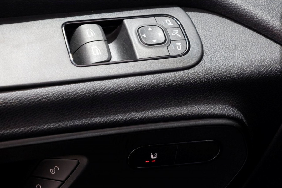 Mercedes-Benz Sprinter 419 CDI 190pk L2H2 4x4 A4M 9G Automaat ACC/LED/Draaistoelen/360° Camera NIEUW 06-2024