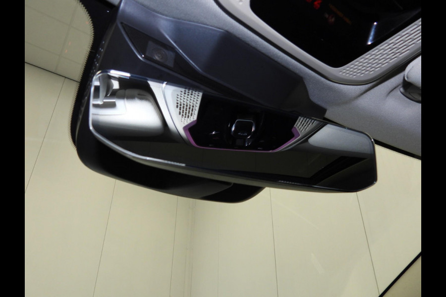 Lynk & Co 01 1.5 PHEV BlackEdition NAVI/360CAM/SCHUIFDAK/LED/20"LMV!