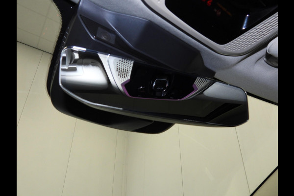 Lynk & Co 01 1.5 PHEV BlackEdition NAVI/360CAM/SCHUIFDAK/LED/20"LMV!