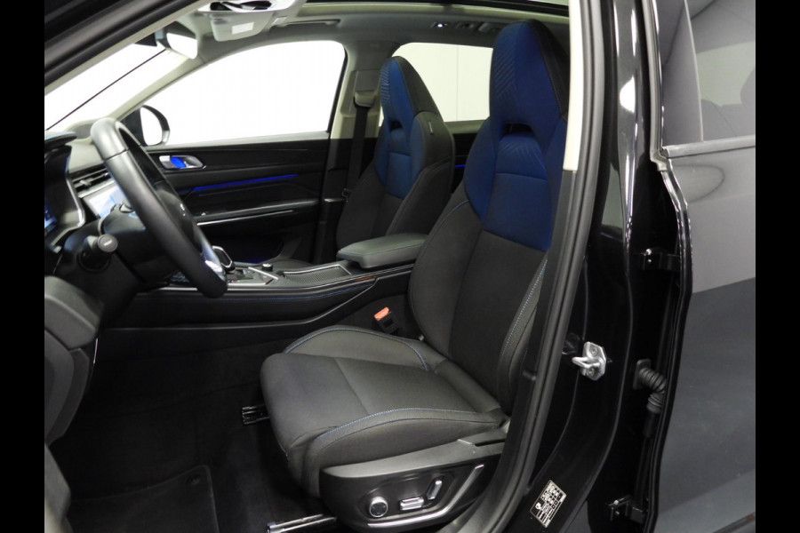 Lynk & Co 01 1.5 PHEV BlackEdition NAVI/360CAM/SCHUIFDAK/LED/20"LMV!