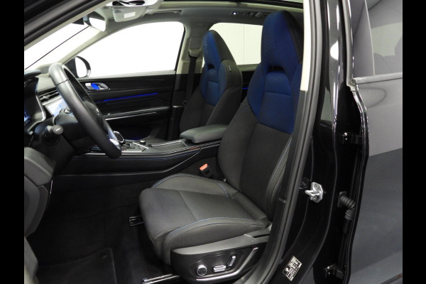 Lynk & Co 01 1.5 PHEV BlackEdition NAVI/360CAM/SCHUIFDAK/LED/20"LMV!