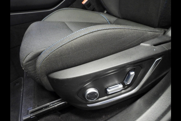 Lynk & Co 01 1.5 PHEV BlackEdition NAVI/360CAM/SCHUIFDAK/LED/20"LMV!