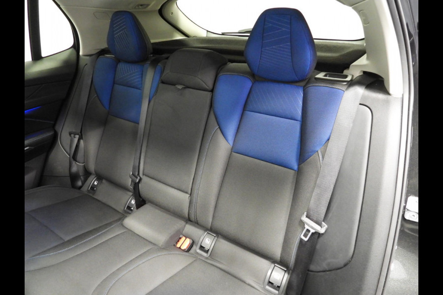 Lynk & Co 01 1.5 PHEV BlackEdition NAVI/360CAM/SCHUIFDAK/LED/20"LMV!