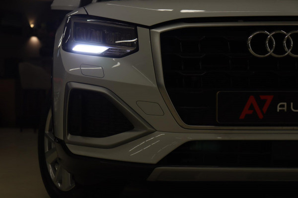 Audi Q2 35 TFSI S Edition CARPLAY/STOELVERWARMING/CAM/NAVI/PARKHULP/VOL