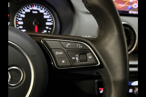 Audi Q2 35 TFSI Advanced edition | Stoelverwarming | Navigatie | Climate control