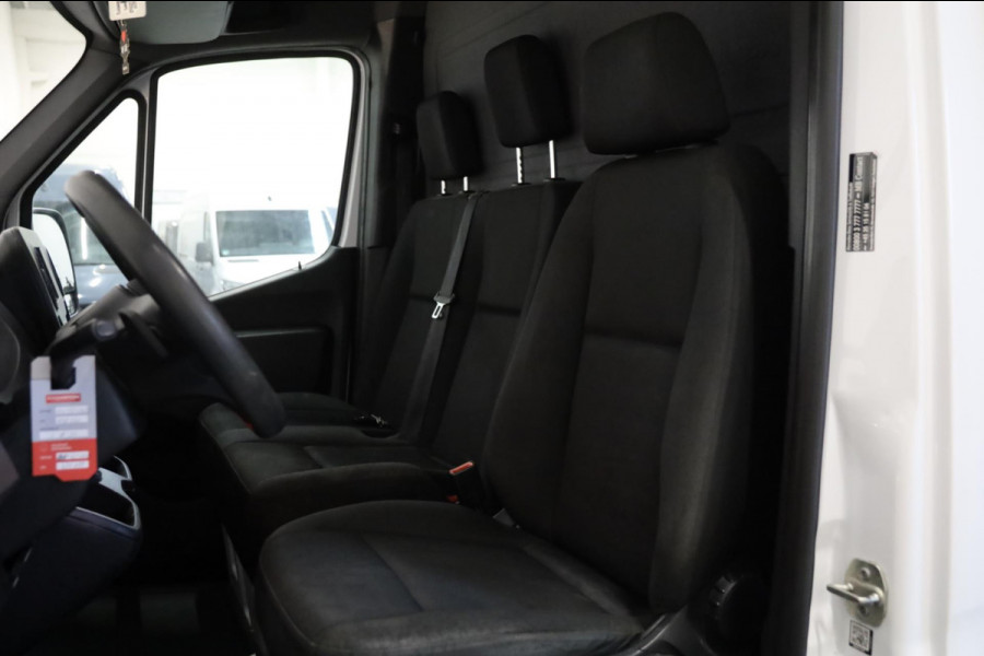 Mercedes-Benz Sprinter 314 CDI AUTOMAAT BAKWAGEN LAADKLEP ZIJDEUR CLIMA MBUX MEUBELBAK DHOLLANDIA CRUISE LEASE v/a 188,- p.m.