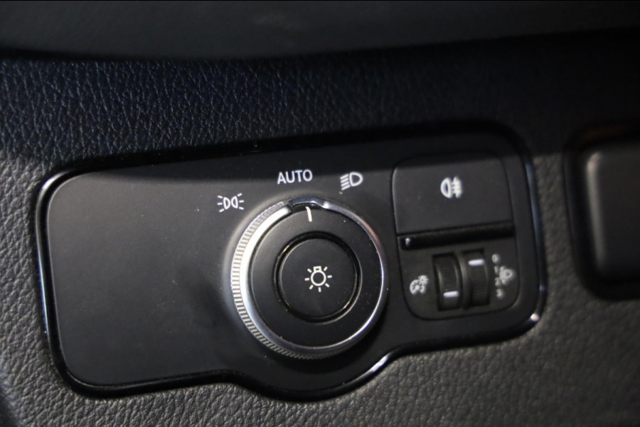 Mercedes-Benz Sprinter 314 CDI AUTOMAAT BAKWAGEN LAADKLEP ZIJDEUR CLIMA MBUX MEUBELBAK DHOLLANDIA CRUISE LEASE v/a 188,- p.m.