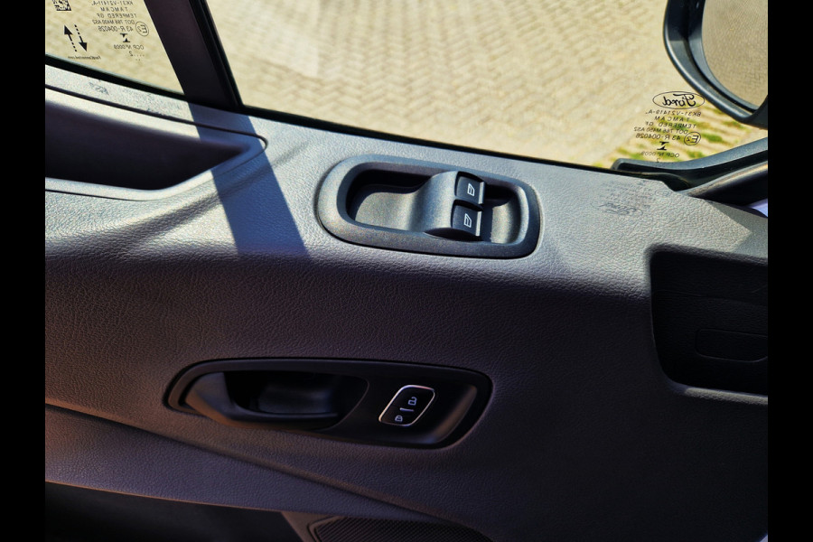 Ford Transit 350 2.0 TDCI L3H2 Trend - 130 Pk - Euro 6 - Airco - Cruise Control