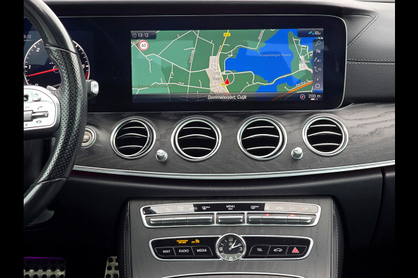 Mercedes-Benz E-Klasse 400d 4Matic Premium Plus - 340 Pk - Euro 6 - Lederen bekleding - ParkeerCamera - Schuif/Kanteldak