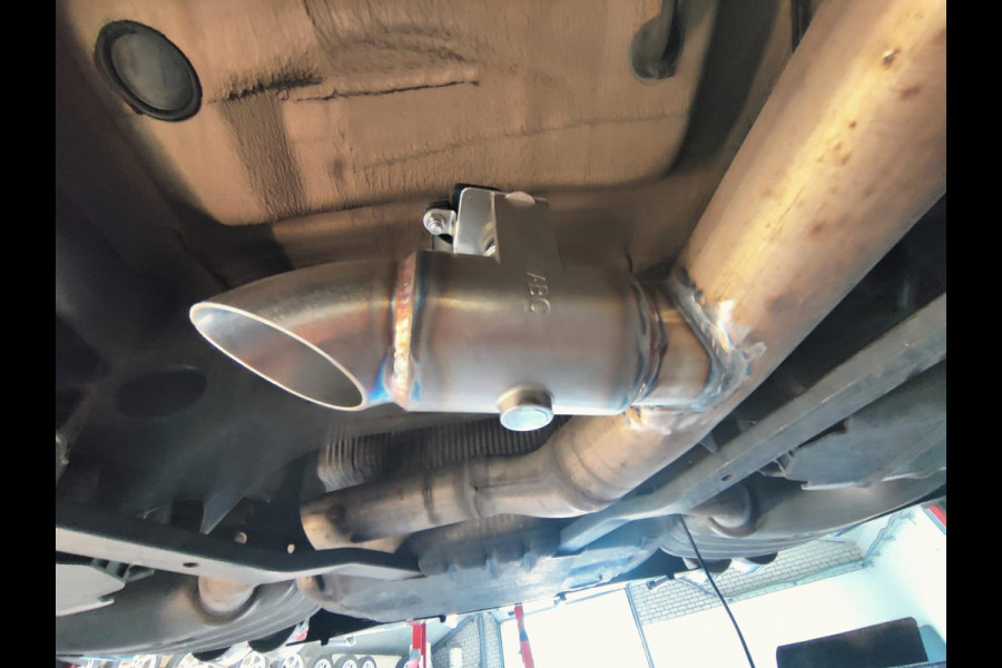 Audi A5 Sportback 2.0 TFSI MHEV Sport 290 PK RS5 uitgevoerd