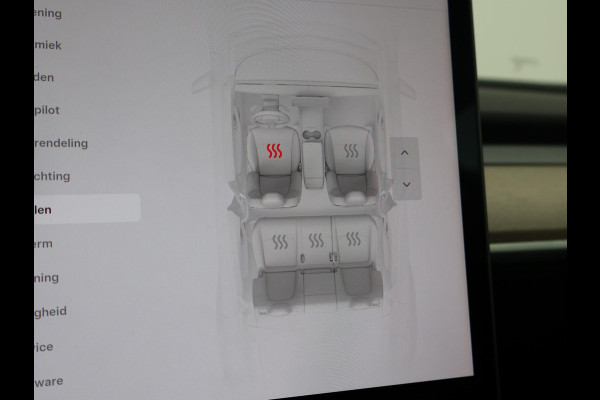 Tesla Model Y LONG RANGE AWD 75 kWh 351 PK BTW + 360 CAMERA | PANORAMA | AUTOPILOT | LEDER  STOELVERW. V+A