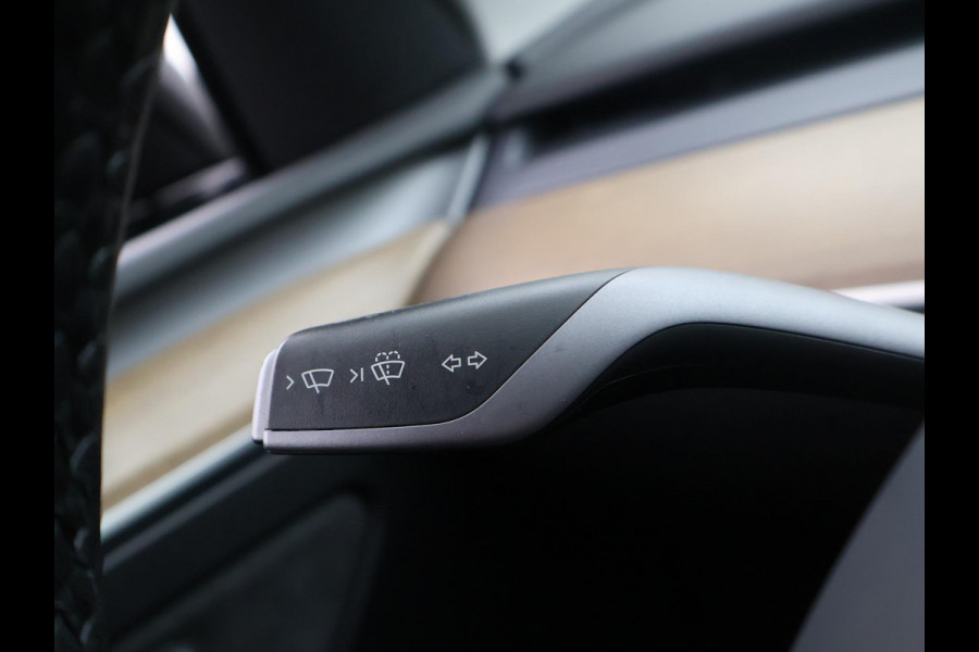 Tesla Model Y LONG RANGE AWD 75 kWh 351 PK BTW + 360 CAMERA | PANORAMA | AUTOPILOT | LEDER  STOELVERW. V+A