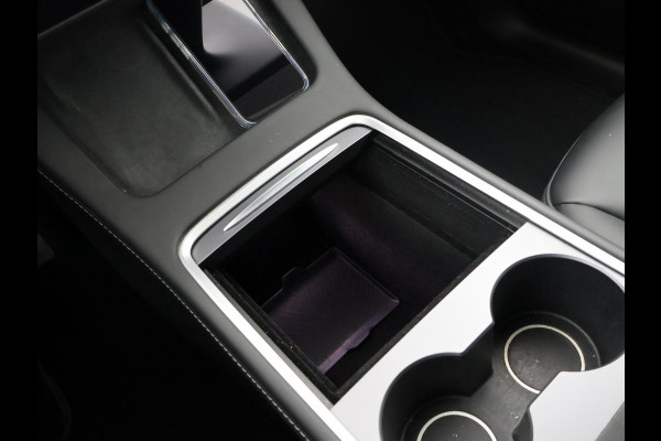 Tesla Model Y LONG RANGE AWD 75 kWh 351 PK BTW + 360 CAMERA | PANORAMA | AUTOPILOT | LEDER  STOELVERW. V+A