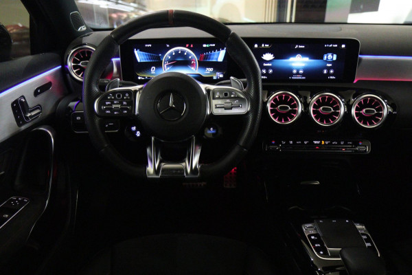 Mercedes-Benz A-Klasse AMG 35 4MATIC PANO/CAM/BURM/MEMORY/NIGHTPAKET/BOMOL
