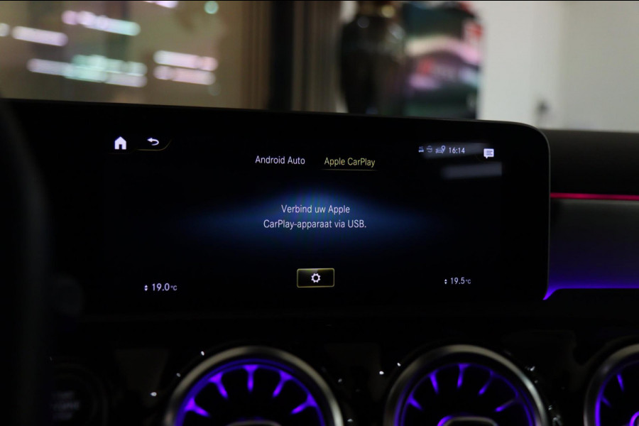 Mercedes-Benz A-Klasse AMG 35 4MATIC PANO/CAM/BURM/MEMORY/NIGHTPAKET/BOMOL