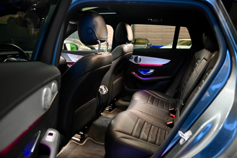 Mercedes-Benz EQC 400 4MATIC AMG 80 kWh - Memory - Distronic - 360 Camera - Schuifdak - Burmester - Trekhaak -