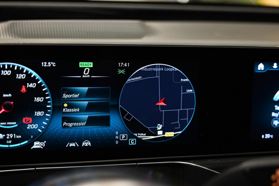 Mercedes-Benz EQC 400 4MATIC AMG 80 kWh - Memory - Distronic - 360 Camera - Schuifdak - Burmester - Trekhaak -