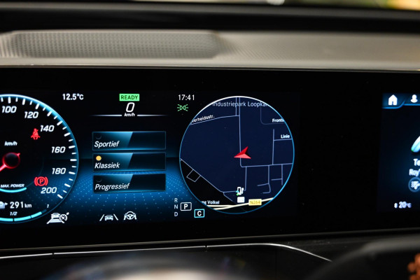 Mercedes-Benz EQC 400 4MATIC AMG 80 kWh - Memory - Distronic - 360 Camera - Schuifdak - Burmester - Trekhaak -