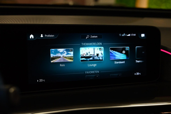 Mercedes-Benz EQC 400 4MATIC AMG 80 kWh - Memory - Distronic - 360 Camera - Schuifdak - Burmester - Trekhaak -