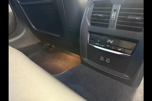 BMW 3 Serie Touring 330e 2023 M-SPORT PHEV HYBRID 293PK ACC LEDER LUXE LED
