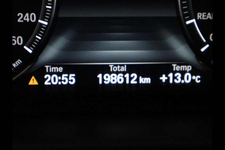 BMW 3 Serie Touring 318i M Sport Corporate Lease Automaat | Navigatie | Leder | Trekhaak |