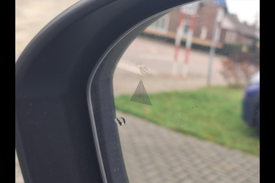 Nissan Juke Hybrid 143pk Tekna | Leer, 360 Camera, Adaptive cruise control, Climate control, Keyless, 19 inch, Startknop, Parkeersensoren