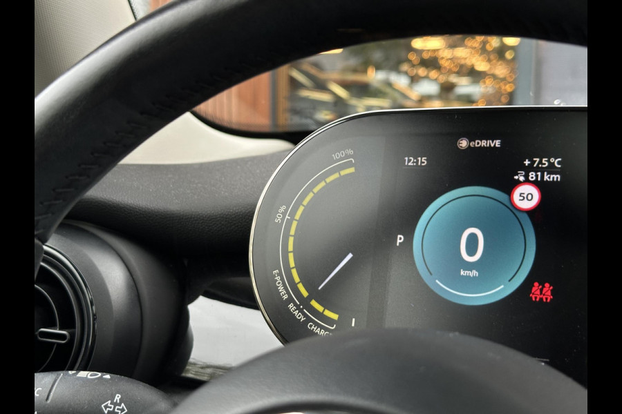 MINI Mini Electric MINI Yours 33 kWh Panoramadak Keyless LED Stoelverw.
