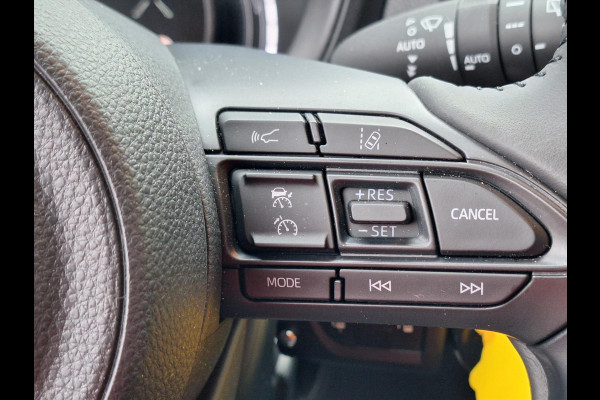 Toyota Aygo X 1.0 VVT-i S-CVT Pulse Automaat | Eerste eigenaar, Bi-Tone, Apple CarPlay/Android auto, Climate control, November 2024