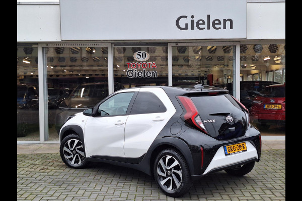 Toyota Aygo X 1.0 VVT-i S-CVT Pulse Automaat | Eerste eigenaar, Bi-Tone, Apple CarPlay/Android auto, Climate control, November 2024