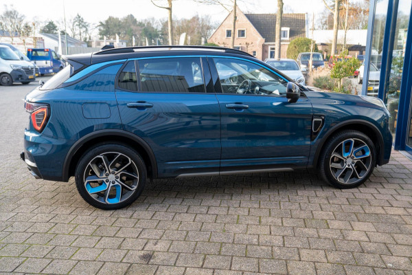 Lynk & Co 01 1.5 261PK Plugin Hybrid | Prijs rijklaar incl. 12 mnd garantie | Trekhaak Navi Panodak Led Keyless ACC Blindspot