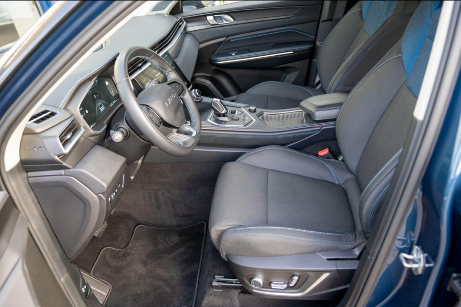 Lynk & Co 01 1.5 261PK Plugin Hybrid | Prijs rijklaar incl. 12 mnd garantie | Trekhaak Navi Panodak Led Keyless ACC Blindspot